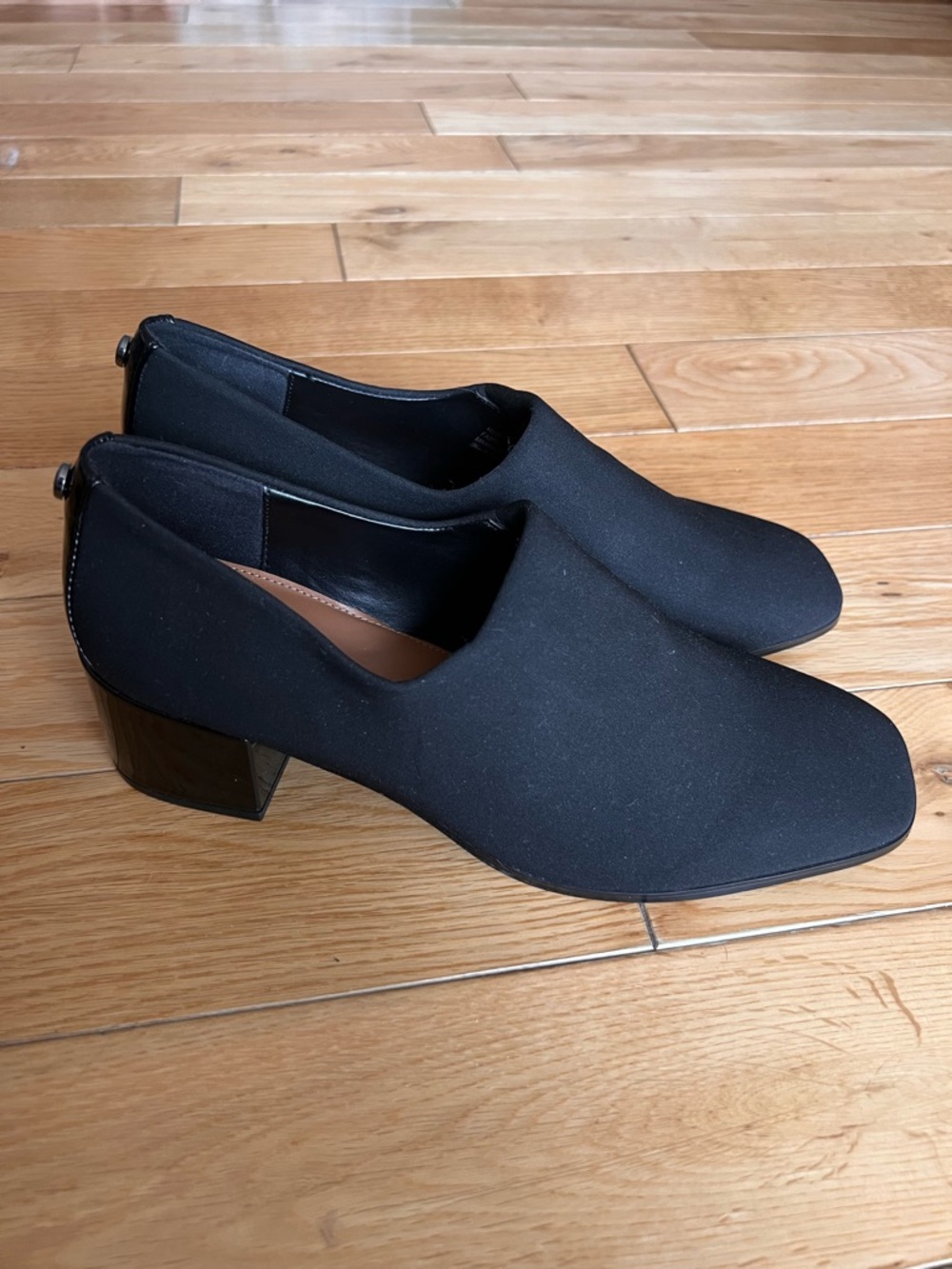 Donald Pliner Keesa Square Toe Stretch Fabric Slip On Heels Black Size 8.5